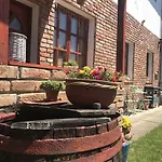 Janicsar Garden * 에게르