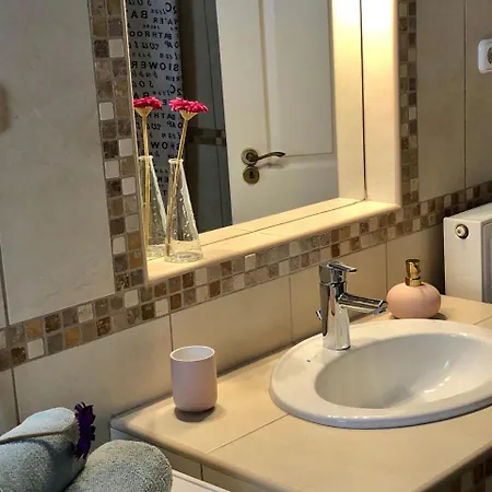 Apartament Janicsar Garden