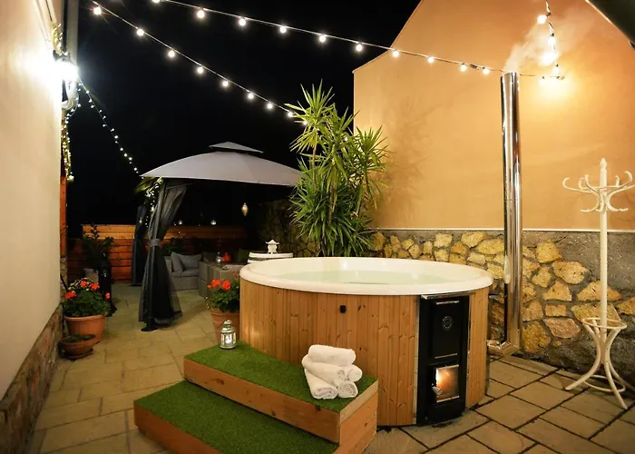 Apartament Janicsar Garden Eger