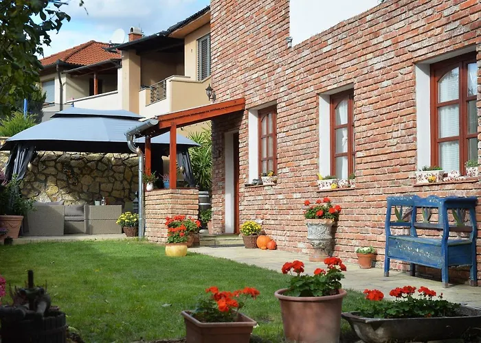 Apartament Janicsar Garden