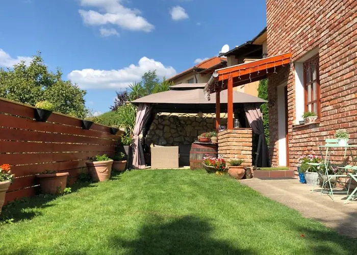 아파트 Janicsar Garden *