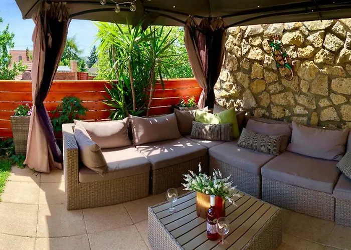 Apartament Janicsar Garden